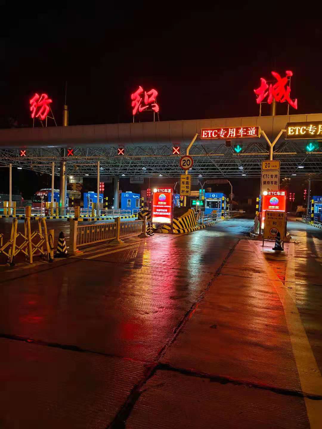 LED廣告機(jī),戶外LED廣告機(jī),LED廣告機(jī)廠家